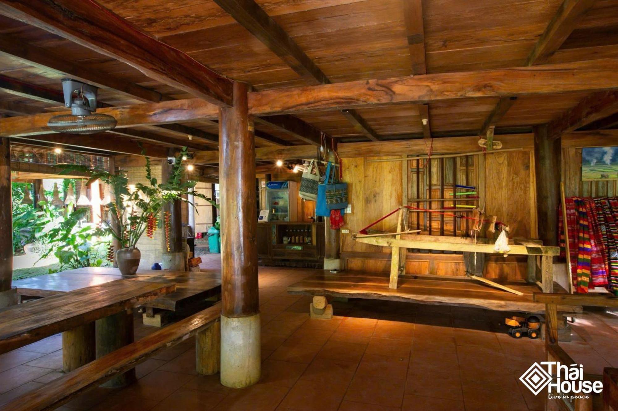 Thai House Pu Luong - Century Old Stilt House With Terrace Views Huong Ba Thuoc Kültér fotó