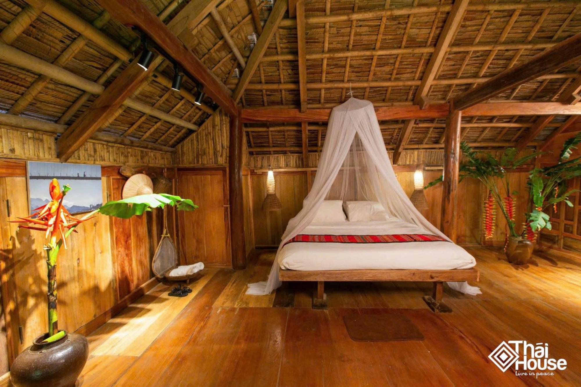 Thai House Pu Luong - Century Old Stilt House With Terrace Views Huong Ba Thuoc Kültér fotó