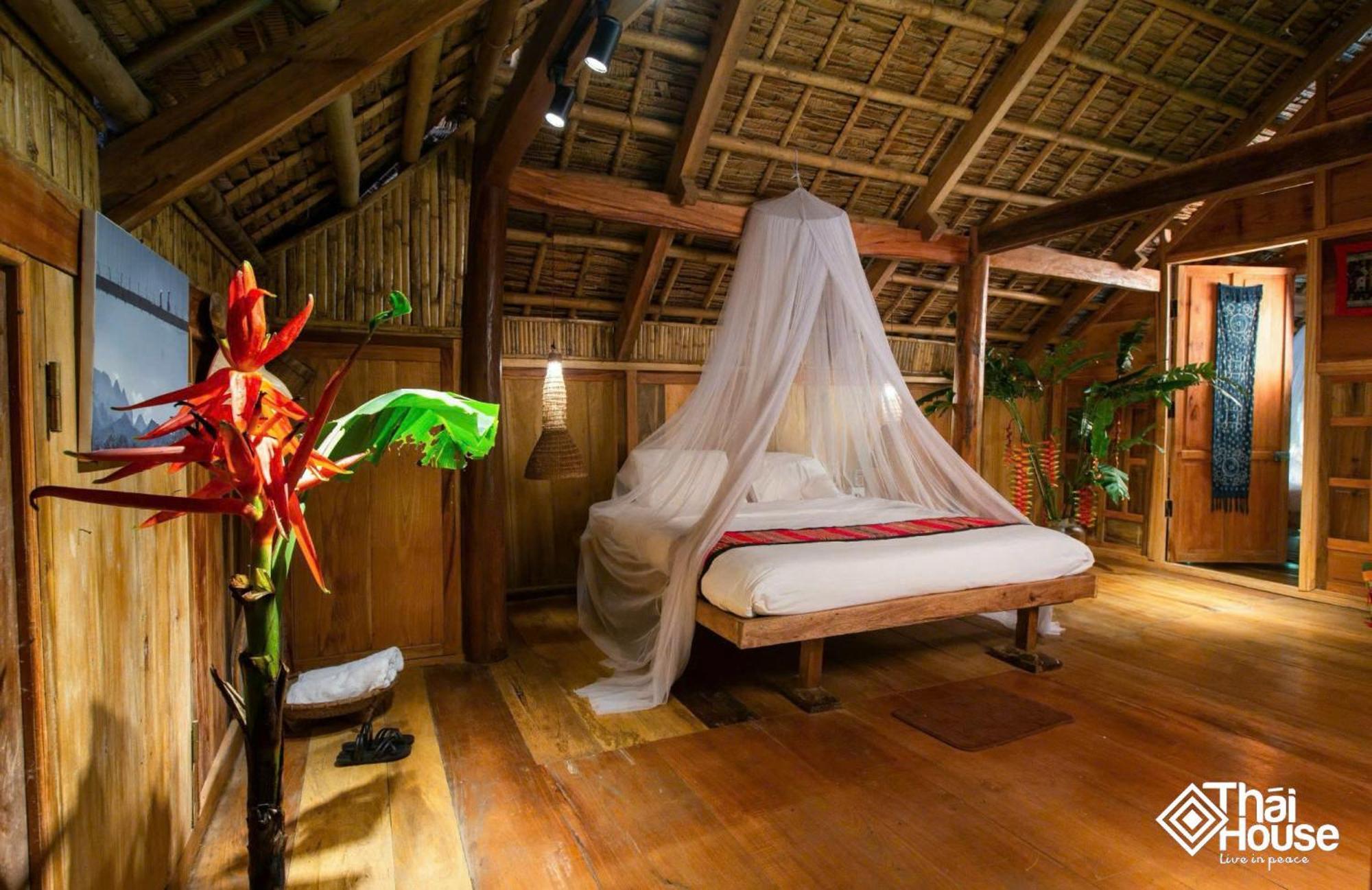 Thai House Pu Luong - Century Old Stilt House With Terrace Views Huong Ba Thuoc Kültér fotó