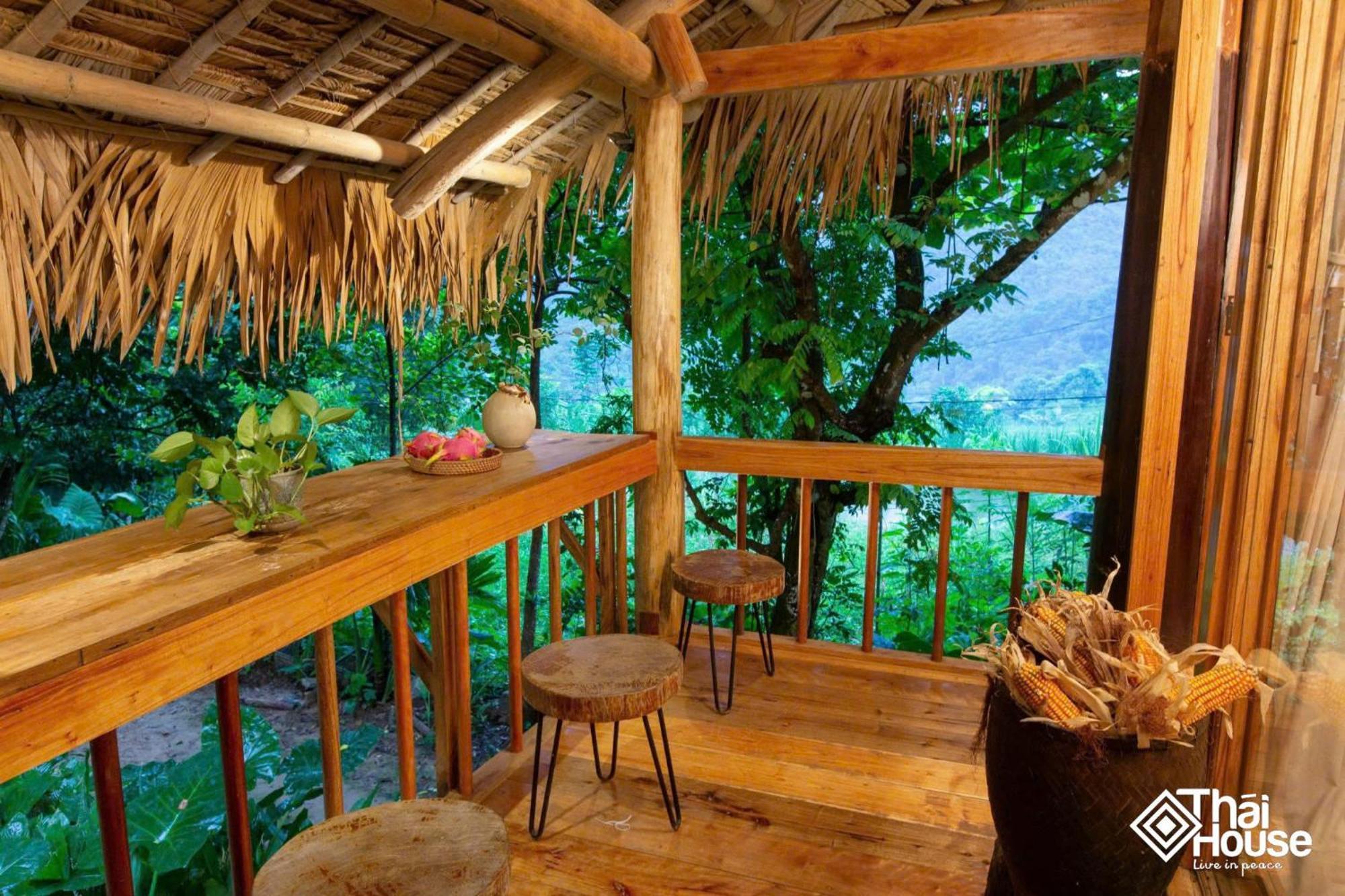 Thai House Pu Luong - Century Old Stilt House With Terrace Views Huong Ba Thuoc Kültér fotó